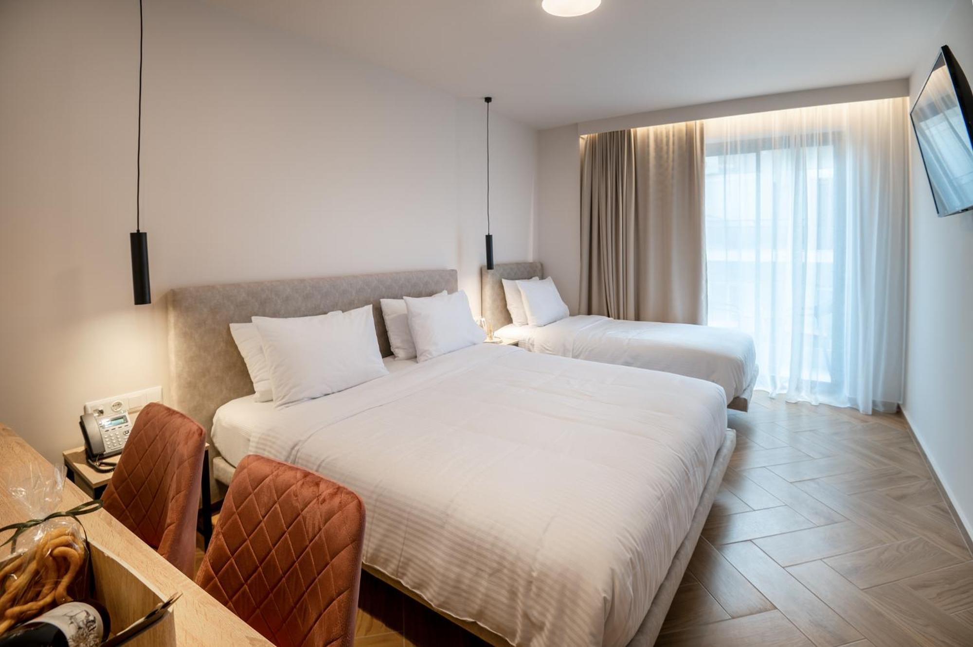Ira - Ηρα Hotel Kalamáta Eksteriør bilde