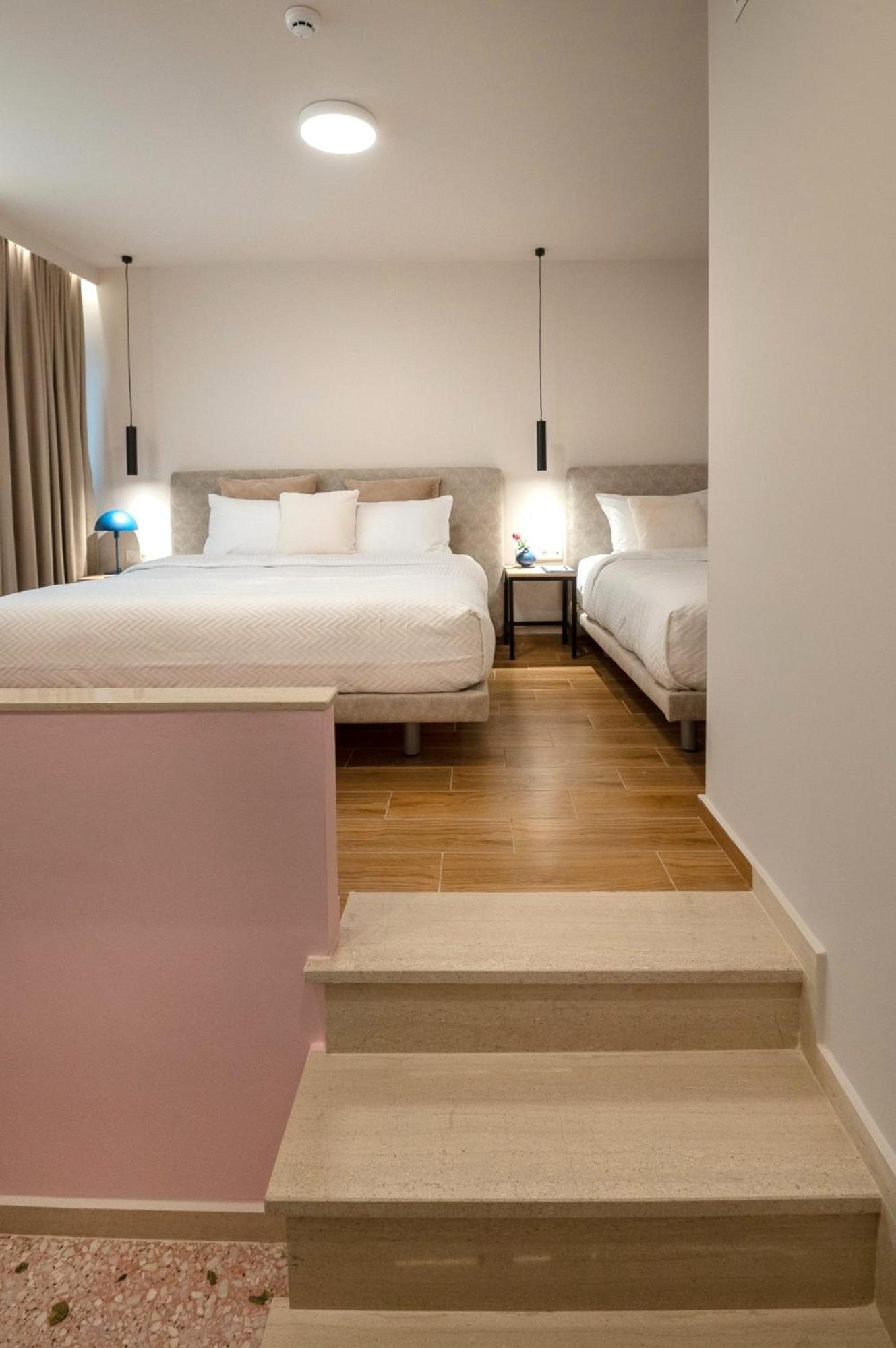 Ira - Ηρα Hotel Kalamáta Eksteriør bilde