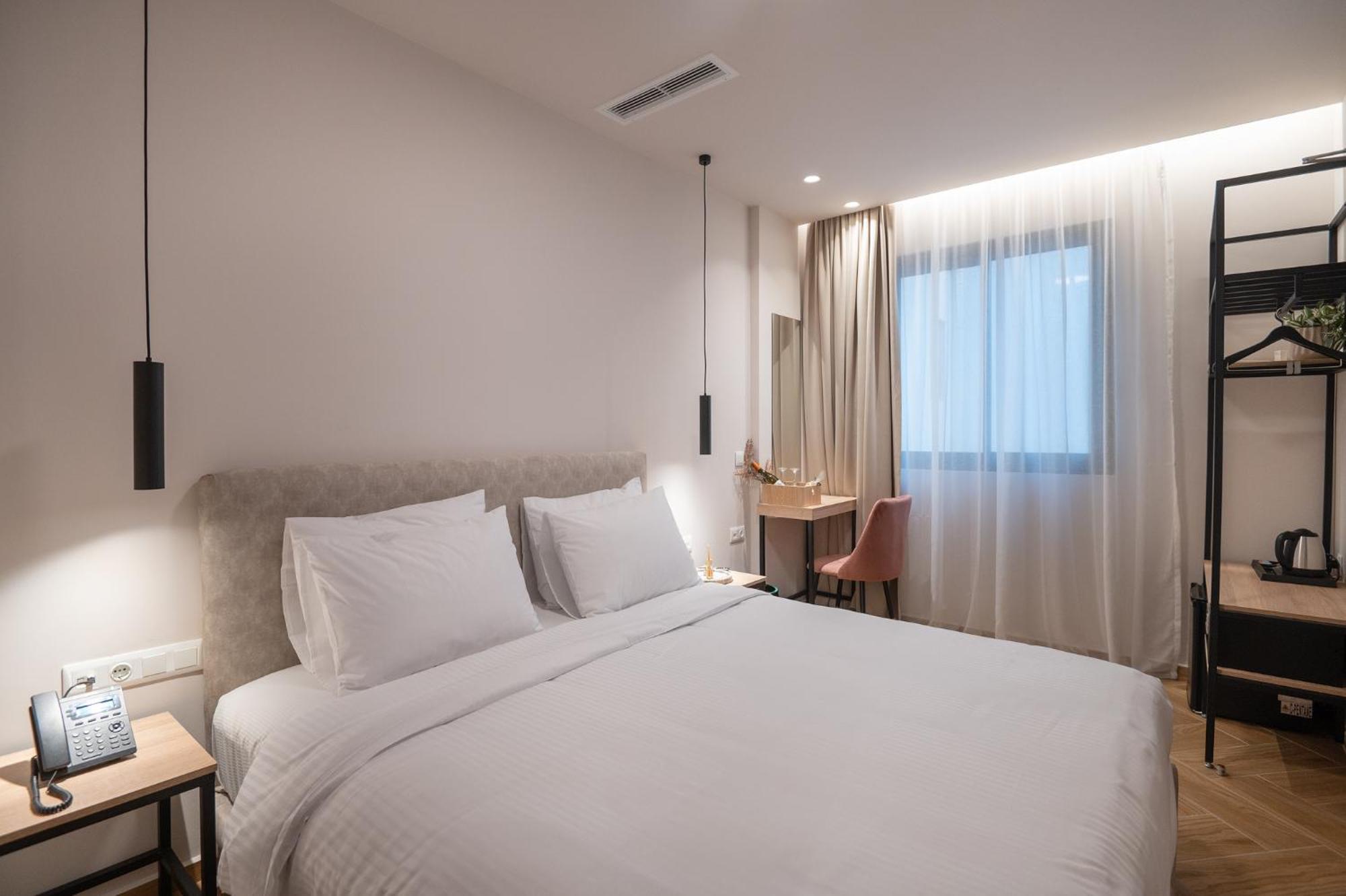 Ira - Ηρα Hotel Kalamáta Eksteriør bilde