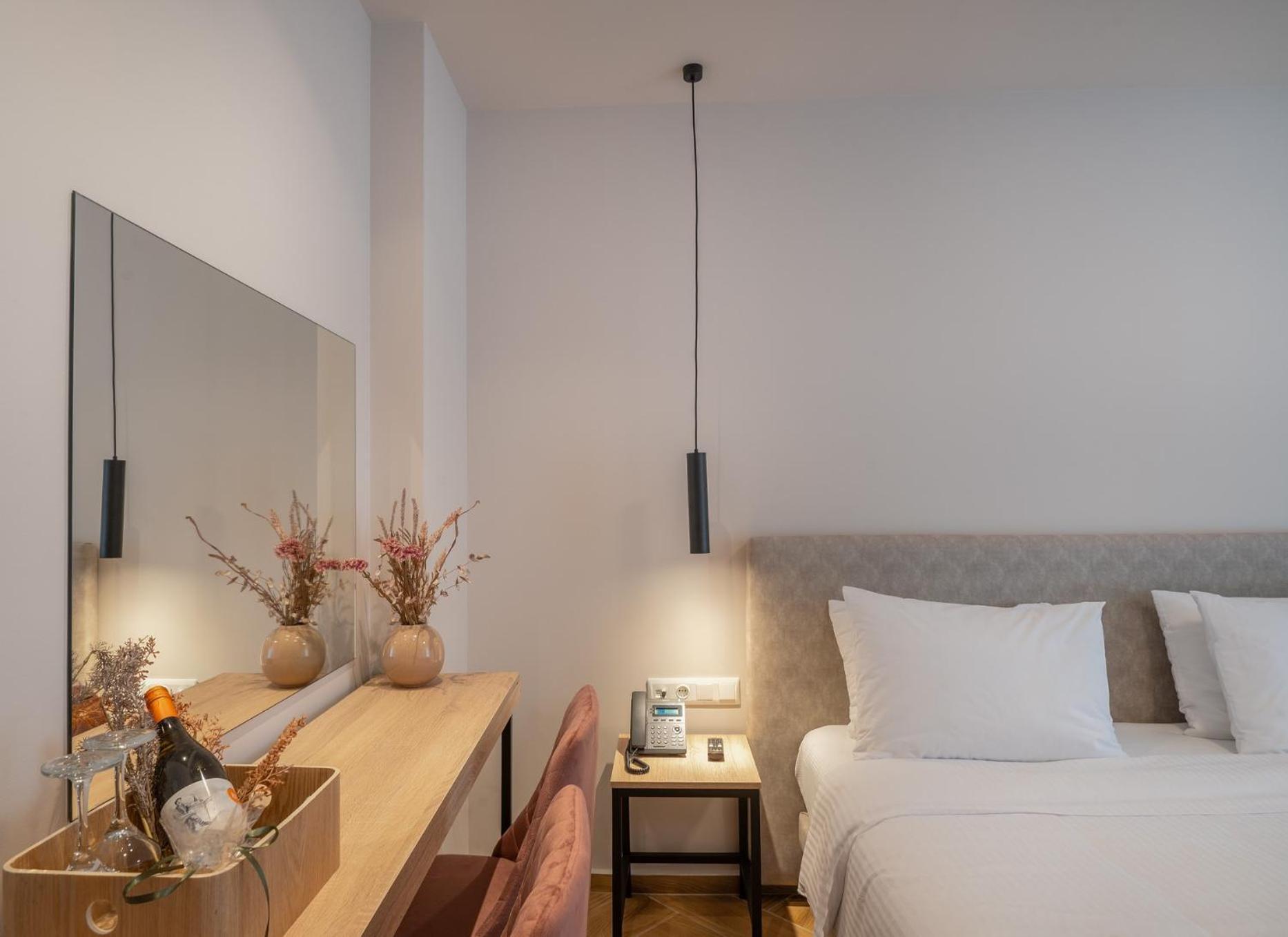 Ira - Ηρα Hotel Kalamáta Eksteriør bilde