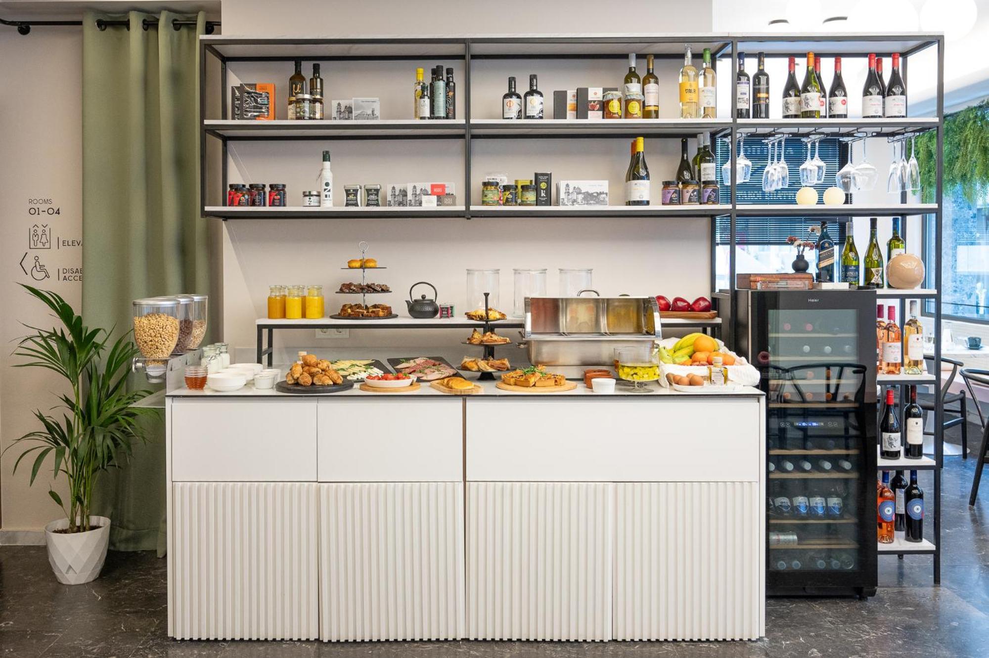 Ira - Ηρα Hotel Kalamáta Eksteriør bilde