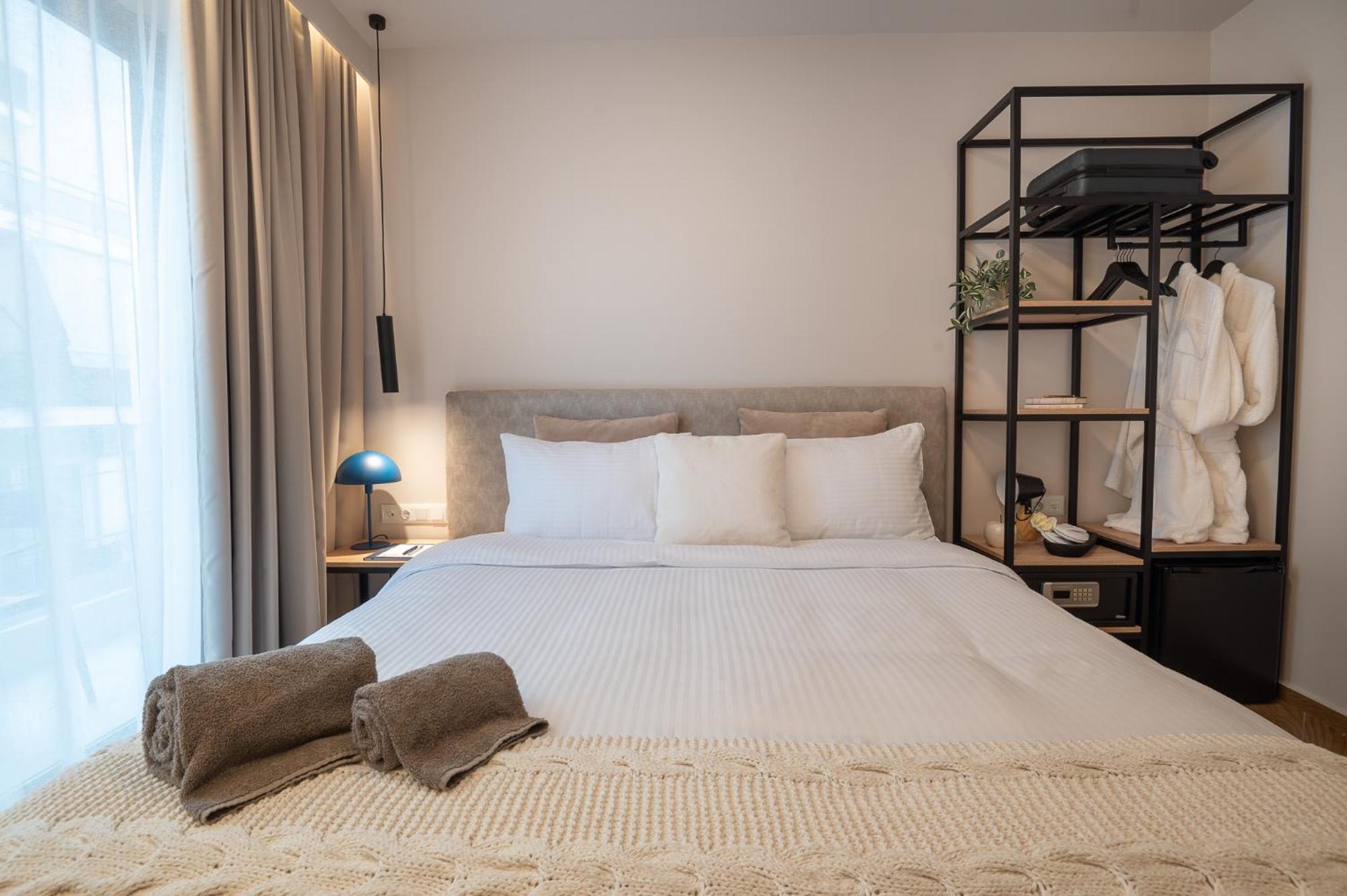 Ira - Ηρα Hotel Kalamáta Eksteriør bilde